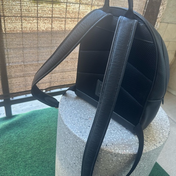 Gently used coach charter backpack 18. Tag missing. - Picture 6 of 14